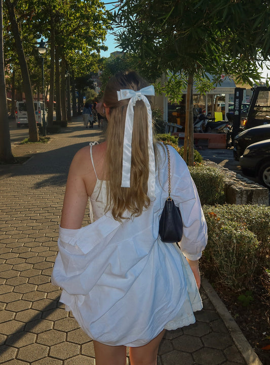 Juliet Bow